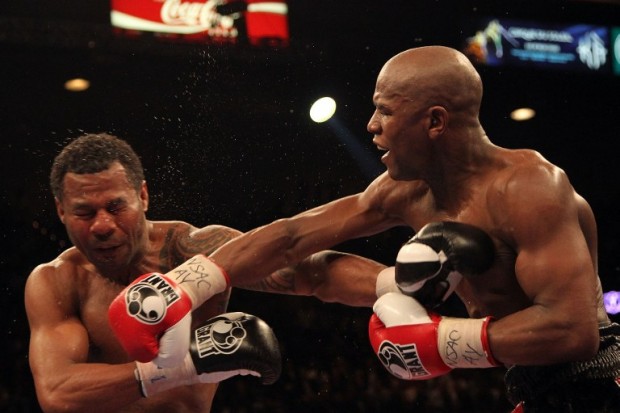 Floyd Mayweather Jr. throws a right to the head of Shane Mosley during the welterweight fight at the MGM Grand Garden Arena on May 1, 2010 in Las Vegas, Nevada. Mayweather Jr. defeated Mosley by unanimous decison.   Jed Jacobsohn/Getty Images/AFP