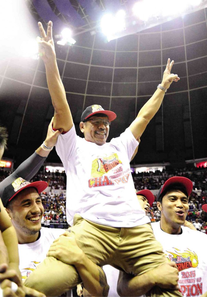 SAN MIGUEL BEER coach Leo Austria gets a victory ride after the Beermen notched their 21st franchise title by sweeping Alaska in the Governors Cup Friday. AUGUST DELA CRUZ