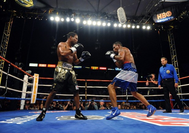 Shane Mosley f(L) ights Ricardo Mayorga of Nicaragua in the seventh round during their junior middleweight bout at the Home Depot Center on September 27, 2008 in Carson, California.   Harry How/Getty Images