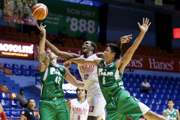 EAC vs St. Benilde. Photo by Tristan Tamayo/INQUIRER.net