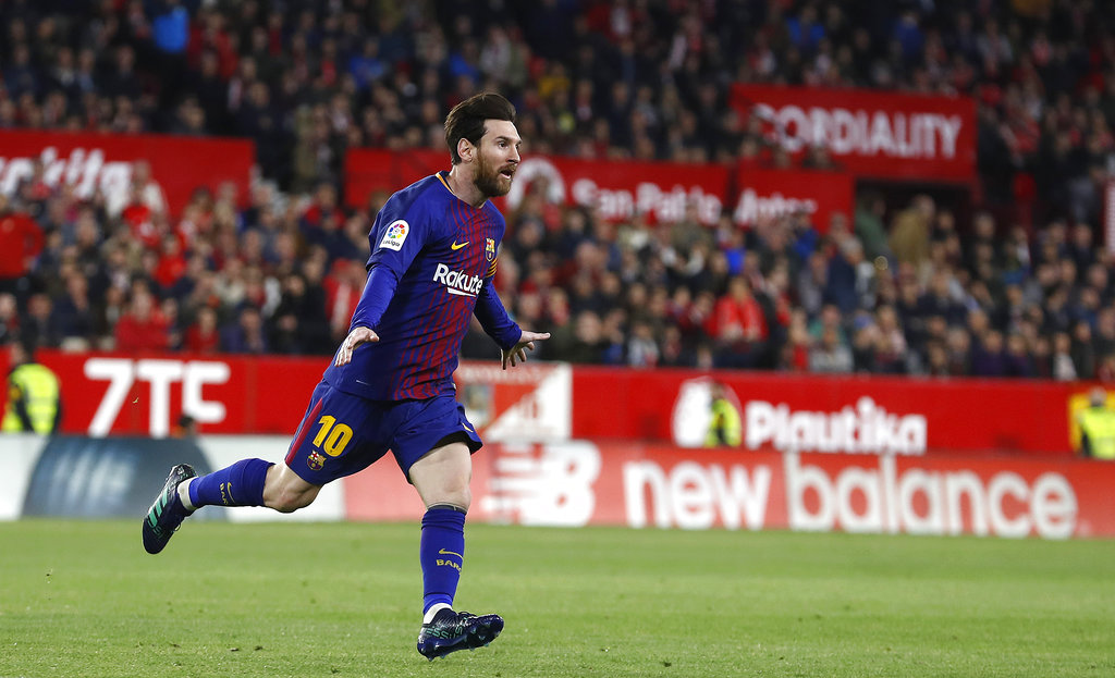 Messi keeps Barcelona's unbeaten run alive in La Liga