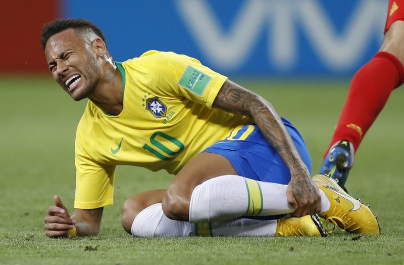 Neymar admits exaggerated reactions at World Cup in ad