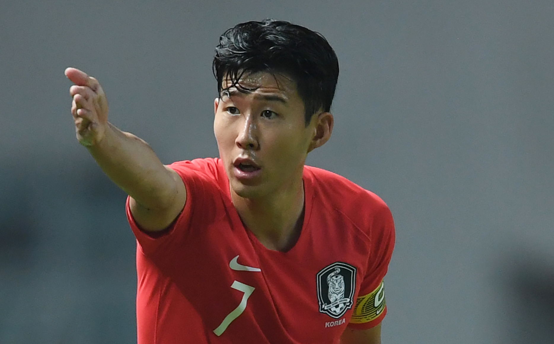 Son helps South Korea reach Asian Games semis after late penalty