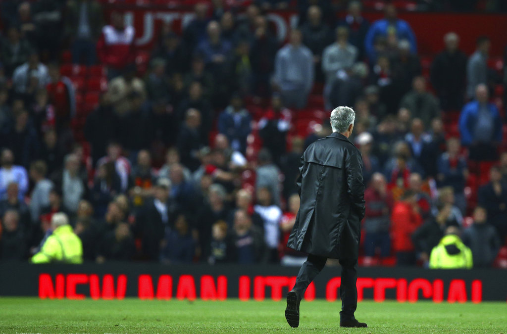 After 3-0 loss to Spurs, Mourinho demands 'respect, respect'