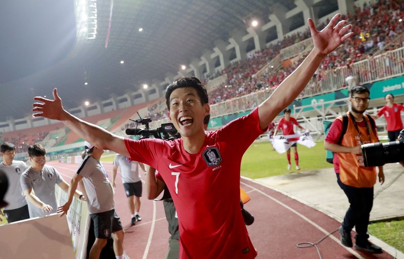 Tottenham’s Son avoids military duty with Asian Games gold