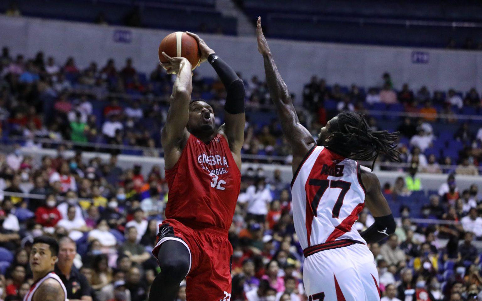 Justin Brownlee June Mar Fajardo Reach Pba Milestones Inquirer Sports