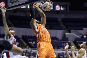 Bolts earn ‘twice-to-beat,’ beat Aces