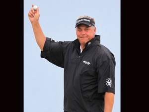 The 42-year-old Clarke had the good fortune of riding out the storm that hit early starters on Saturday to enjoy the best of the conditions, and take a one stroke lead into the final round of the Open.