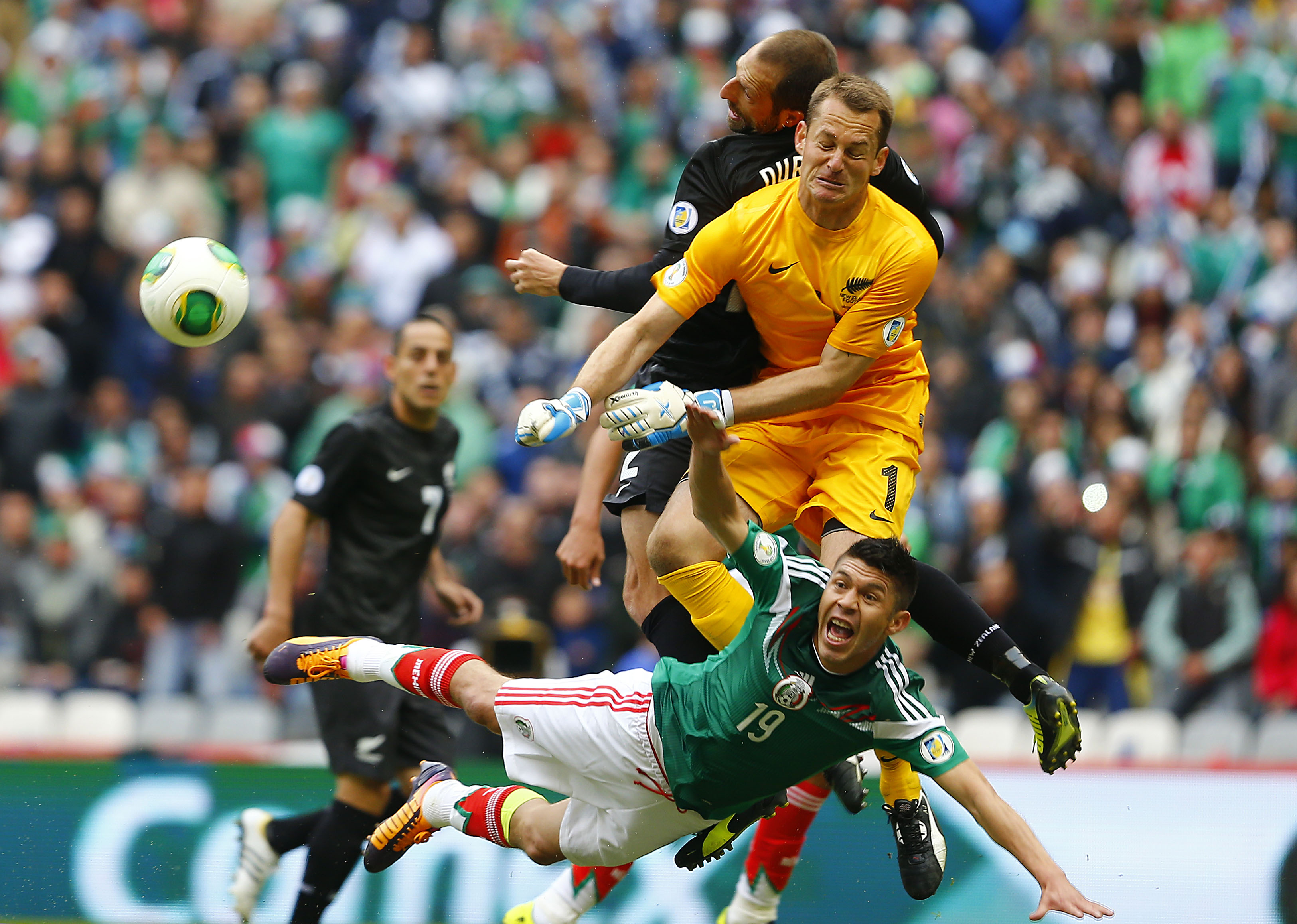 Mexico qualifies for World Cup with 4-2 win over NZ | Inquirer Sports