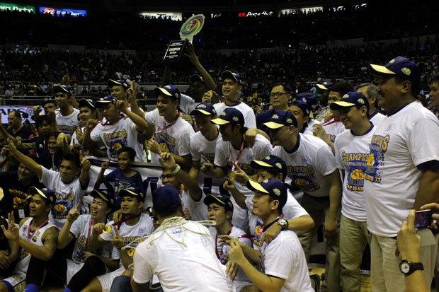 National University Bulldogs. NOY MORCOSO/INQUIRER.net
