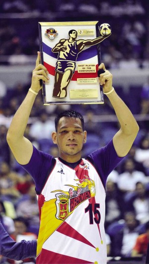 Fajardo  won the best player of the conference trophy. AUGUST DELA CRUZ