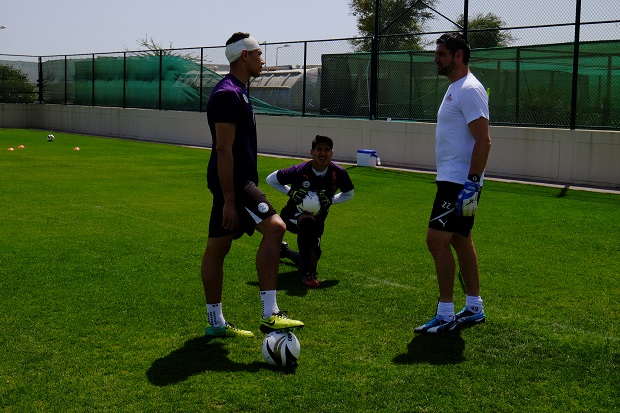 Caption: Coach Pascal Zuberbuhler (right) working with Roland Muller and Neil Etheridge at training Saturday. Cedelf Tupas/INQUIRER