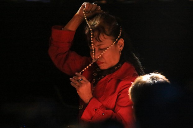 Mommy D wears a rosary during the official weigh in of Manny Pacquiao and Floyd Mayweather Jr. at the MGM Grand Arena in Las Vegas, Nevada. PHOTO BY REM ZAMORA/INQUIRER/See more at FRAME