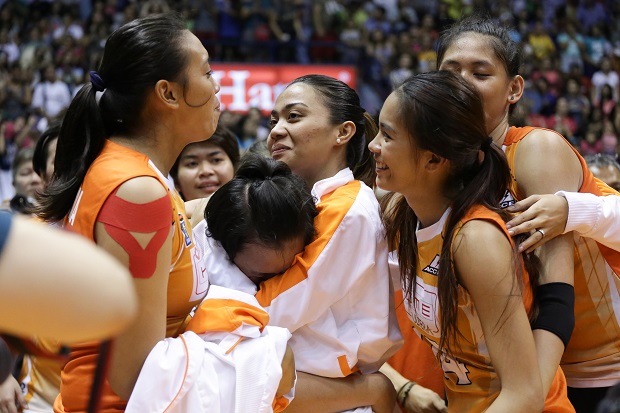 PLDT celebrates after winning Shakey's V-League title.  Photo by Tristan Tamayo/INQUIRER.net