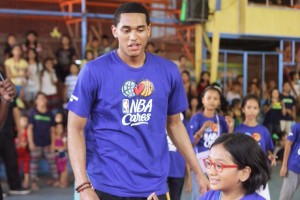 Los Angeles Lakers' Fil-American rookie Jordan Clarkson interact with the kids during the NBA Cares event Saturday in Tondo, Manila. Photo by Tristan Tamayo/INQUIRER.net