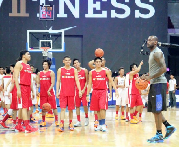 LeBron James with some of Gilas cadets during his visit to the Philippines in 2013. Photo by Celest Flores-Colina/INQUIRER.net