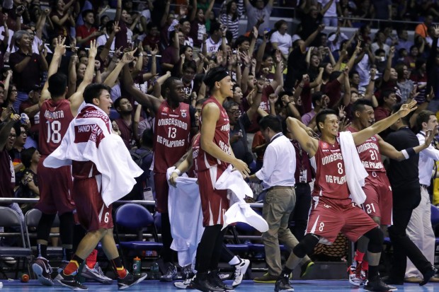 UP Fighting Maroons celebrate. Photo by Tristan Tamayo/INQUIRER.net