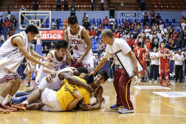 Perpetual Help Altas celebrate a hard-fought win over San Beda. Photo by Tristan Tamayo/INQUIRER.net