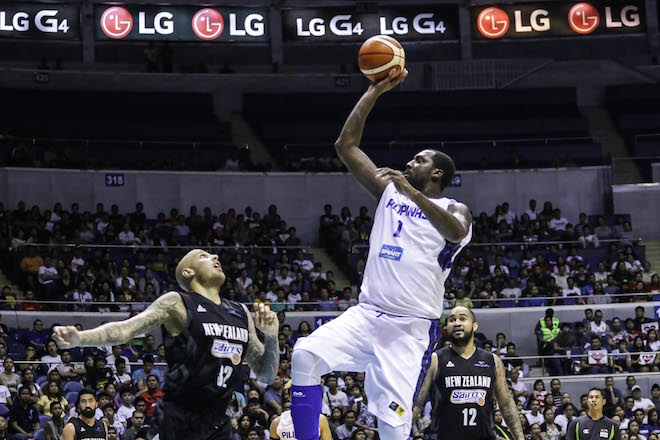 Gilas' naturalized player Andray Blatche attempts a one-hander against the Wellington Saints of New Zealand during their game in the MVP Cup. Tristan Tamayo/INQUIRER.net
