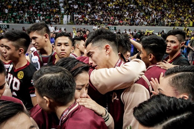 UP Pep Squad. Photo by Tristan Tamayo/INQUIRER.net