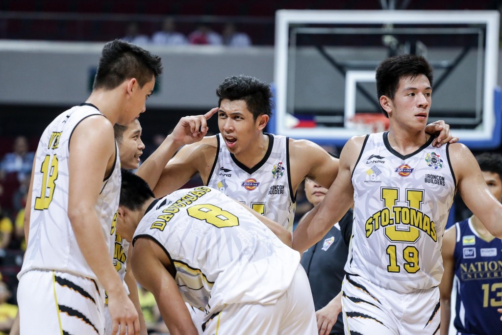 UST Tigers. Photo by Tristan Tamayo/INQUIRER.net 