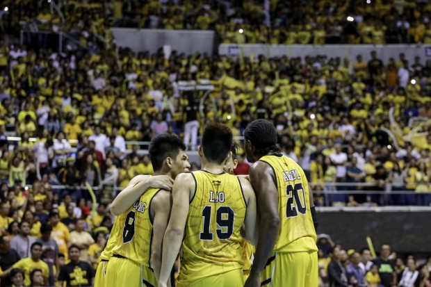 UST Growling Tigers. Photo by Tristan Tamayo/INQUIRER.net