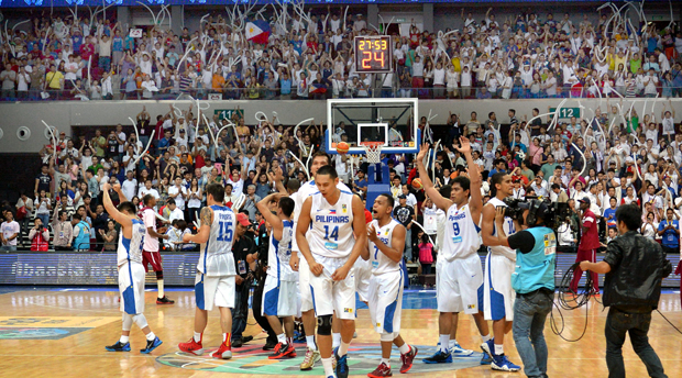 Gilas Pilipinas during the Philippines' hosting of the 2013 Fiba Asia Championships. INQUIRER FILE PHOTO 