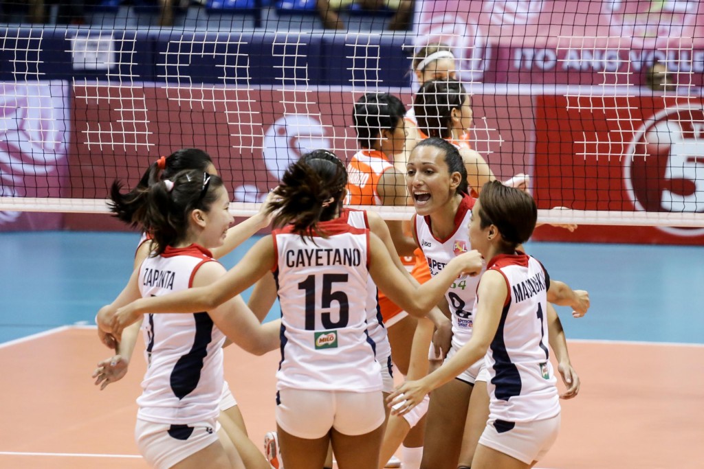 Petron Blaze Spikers. Photo by Tristan Tamayo/INQUIRER.net
