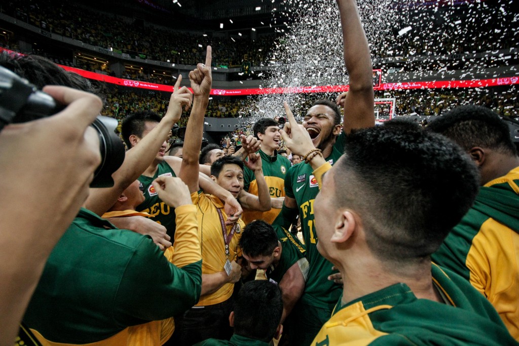 FEU Tamaraws celebrate the UAAP championship. Photo by Tristan Tamayo/INQUIRER.net