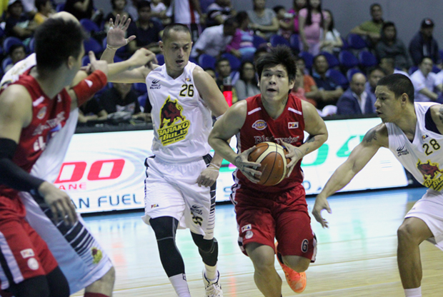 PBA: Lastimosa explodes for 38 as Blackwater stuns Barako Bull ...