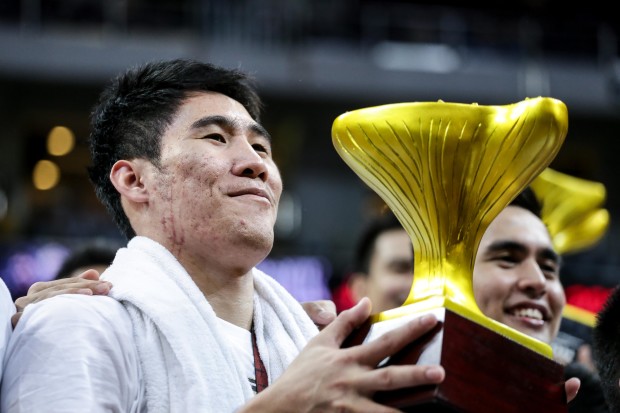 In this file photo, Mac Belo lifts the trophy during Far Eastern University's championship conquest in the UAAP Season 78. Belo was in attendance on Wednesday when the Tamaraws lost to the Ateneo Blue Eagles in the Final Four. 