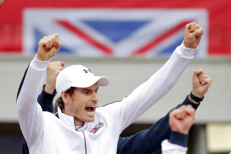 Britain's Andy Murray celebrates victory against Serbia at the Davis Cup World Group quarter final match between Serbia and Great Britain at the Tasmajdan stadium in Belgrade, on July 17, 2016. / AFP PHOTO / PEDJA MILOSAVLJEVIC