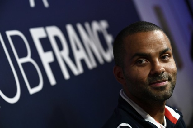 Tony Parker of France looks on in "Club France" in Rio de Janeiro on August 3, 2016 ahead of the Rio 2016 Olympic Games. / AFP PHOTO / Jeff PACHOUD