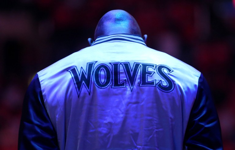 Kevin Garnett of the Minnesota Timberwolves stands during the singing of the national anthem before the game with the Los Angeles Clippers at Staples Center on March 9, 2015 in Los Angeles, California. AFP