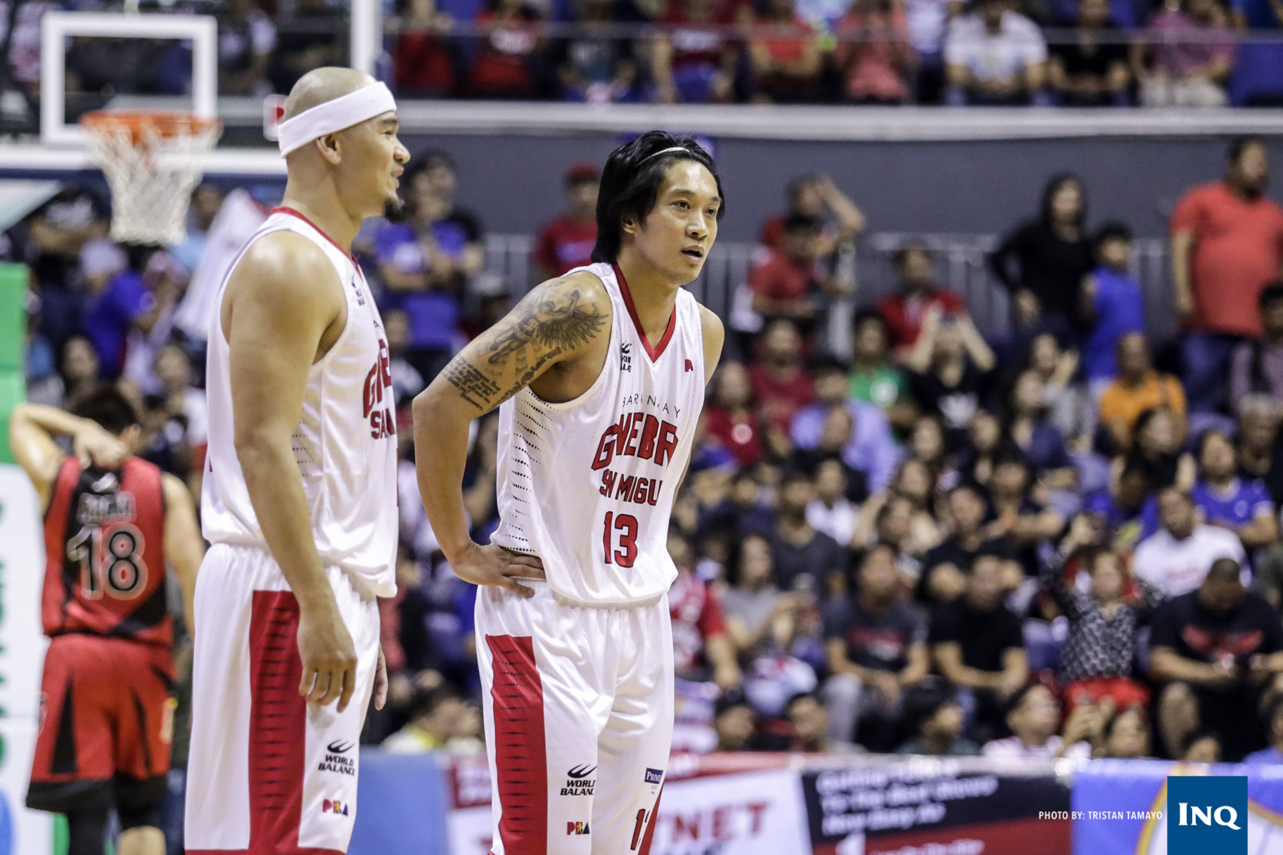 PBA Semifinals game between the Ginebra Gin Kings and San Miguel Beermen. Photo by Tristan Tamayo/INQUIRER.net