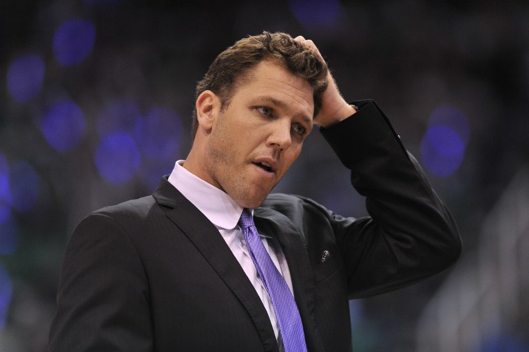 SALT LAKE CITY, UT - OCTOBER 28: Head coach Luke Walton of the Los Angeles Lakers gestures on the sideline in the first half against the Utah Jazz at Vivint Smart Home Arena on October 28, 2016 in Salt Lake City, Utah. NOTE TO USER: User expressly acknowledges and agrees that, by downloading and or using this photograph, User is consenting to the terms and conditions of the Getty Images License Agreement.   Gene Sweeney Jr/Getty Images/AFP
