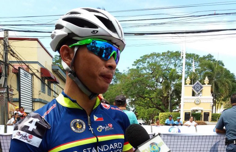 First stage career win for Navy-Standard Insurance's Ronald Lomotos. June Navarro/INQUIRER