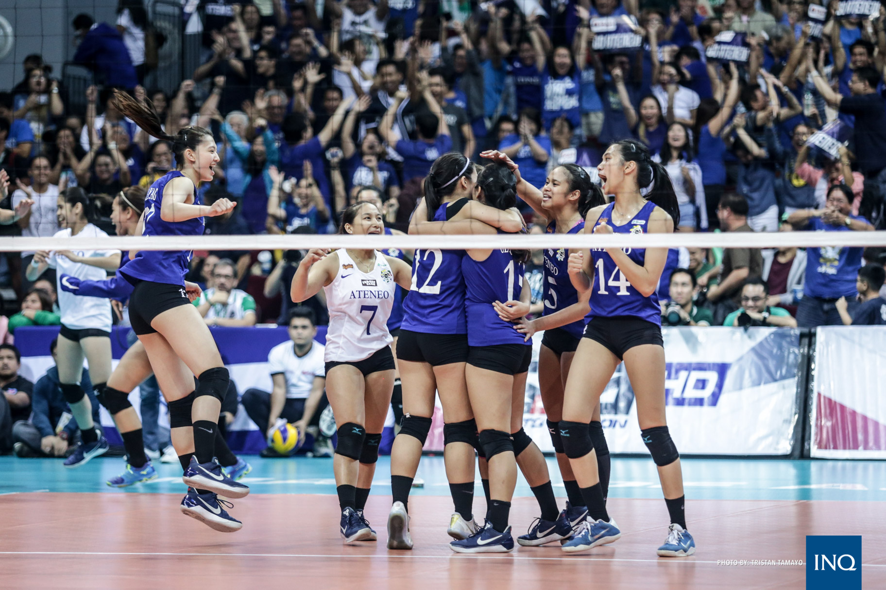 Ateneo Lady Eagles. Photo by Tristan Tamayo/INQUIRER.net