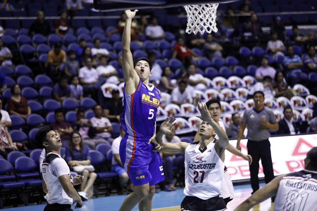 Jansen Rios goes for a lay-up. PBA IMAGES