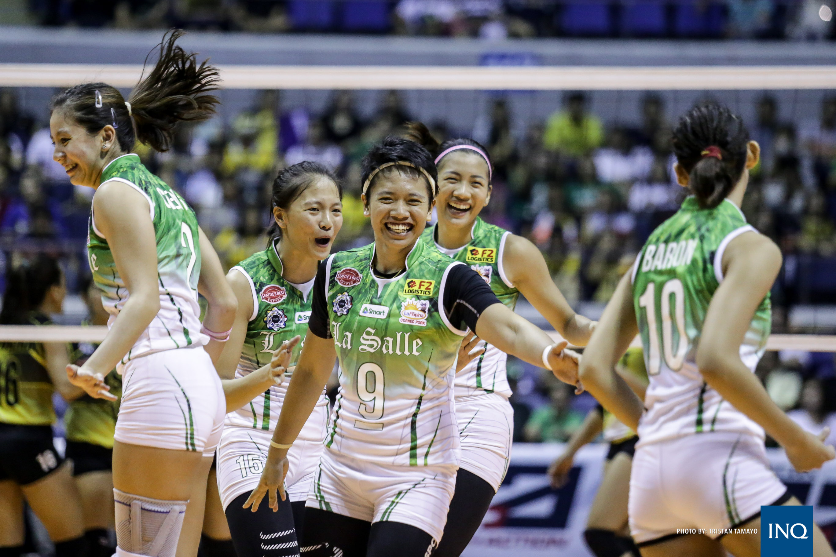 La Salle Lady Spikers. Photo by Tristan Tamayo/INQUIRER.net