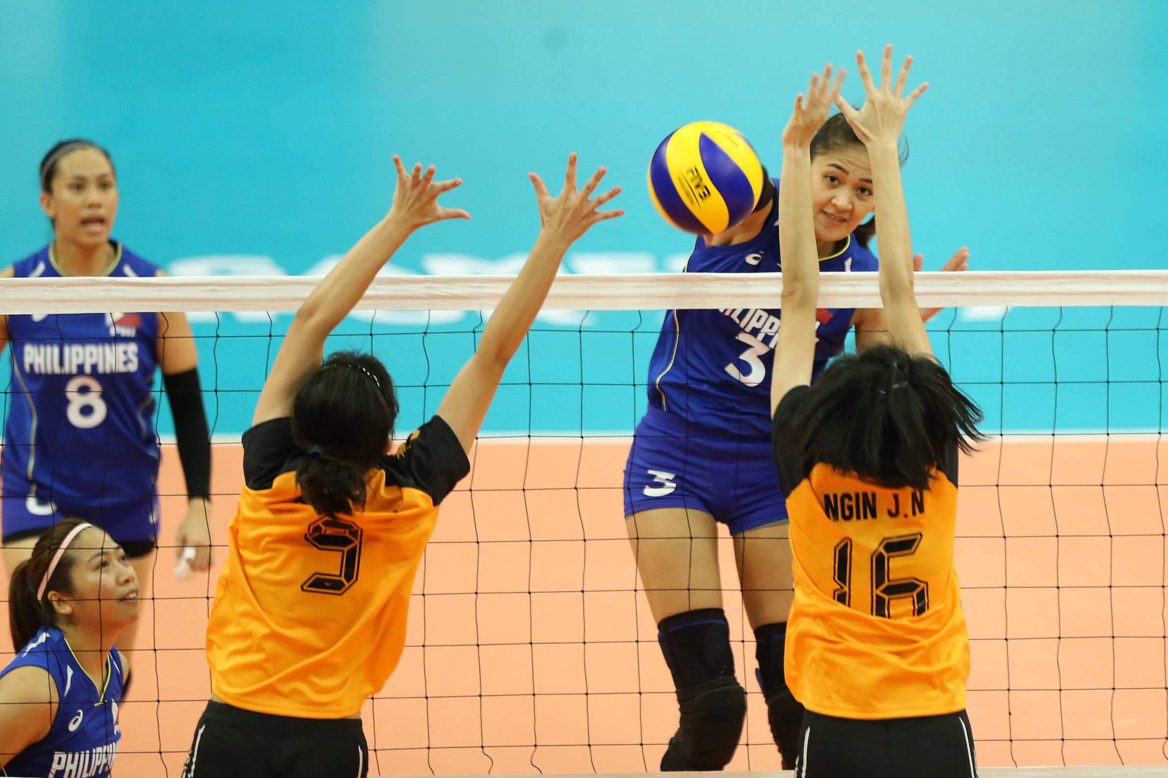 SEA Games PH volleybelles in semis, eye crucial win vs Vietnam