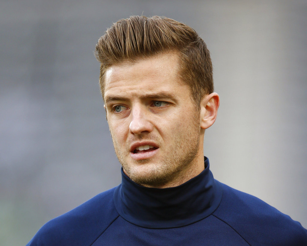 Gay soccer star Robbie Rogers retires from LA Galaxy | Inquirer Sports