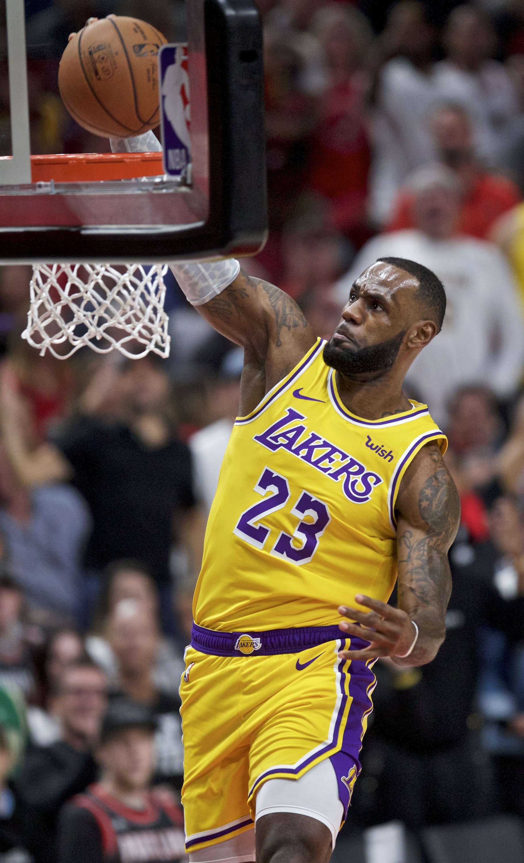 Blazers spoil James   debut with 128 119 win over Lakers  