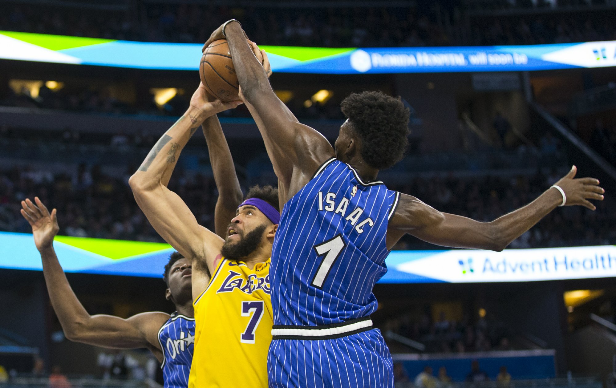 Vucevic scores 36, Magic end Lakers’ 4-game win streak