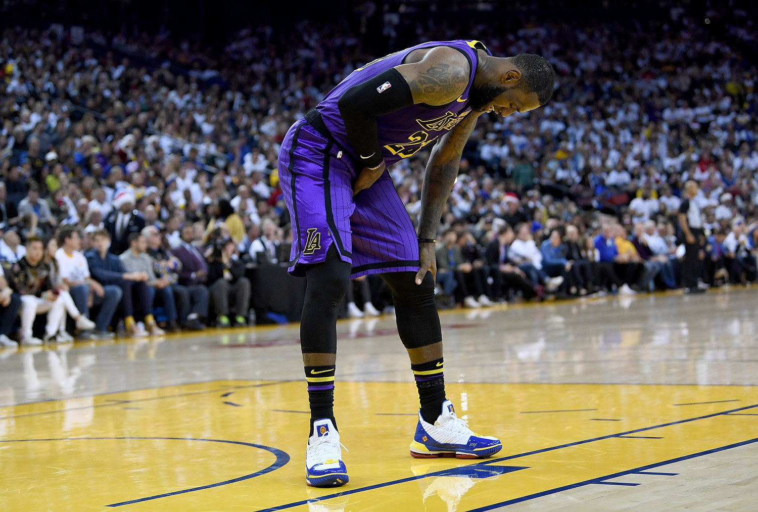 Doctors confirm Lakers James has groin injury