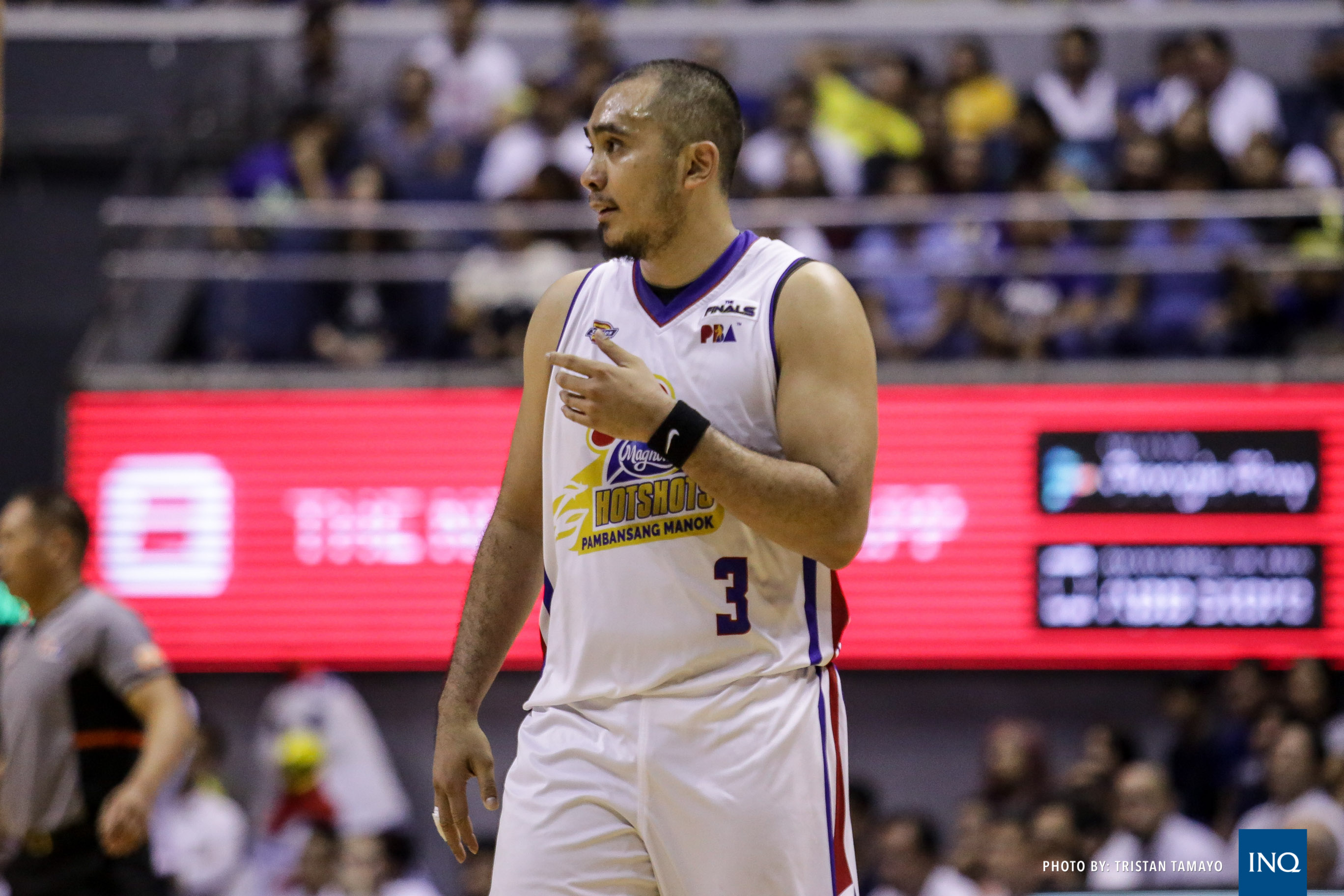 Lethal weapon: Paul Lee nails winner as Magnolia escapes Alaska for 3-2 lead