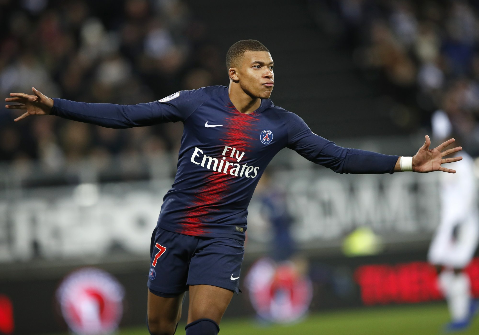 Kylian Mbappe scores 14th of Ligue 1 in PSG’s 3-0 win at Amiens
