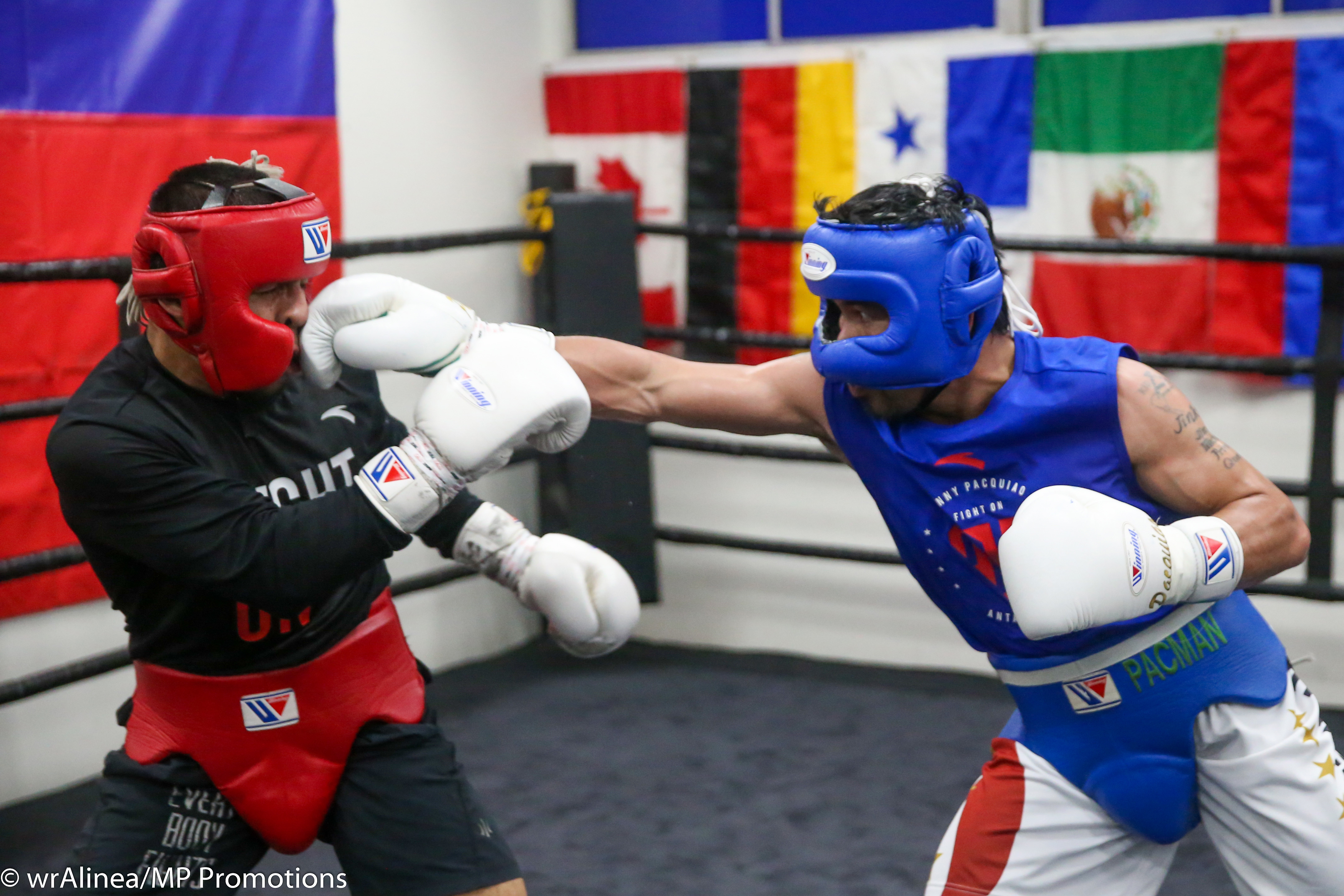 Manny Pacquiao sparring