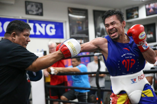 Manny Pacquiao with trainer Buboy Fernandez