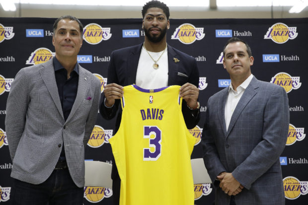  AD3: Anthony Davis joins Lakers with championship plans